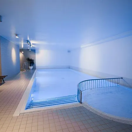Hotel Saint Sauveur By Wp 4*